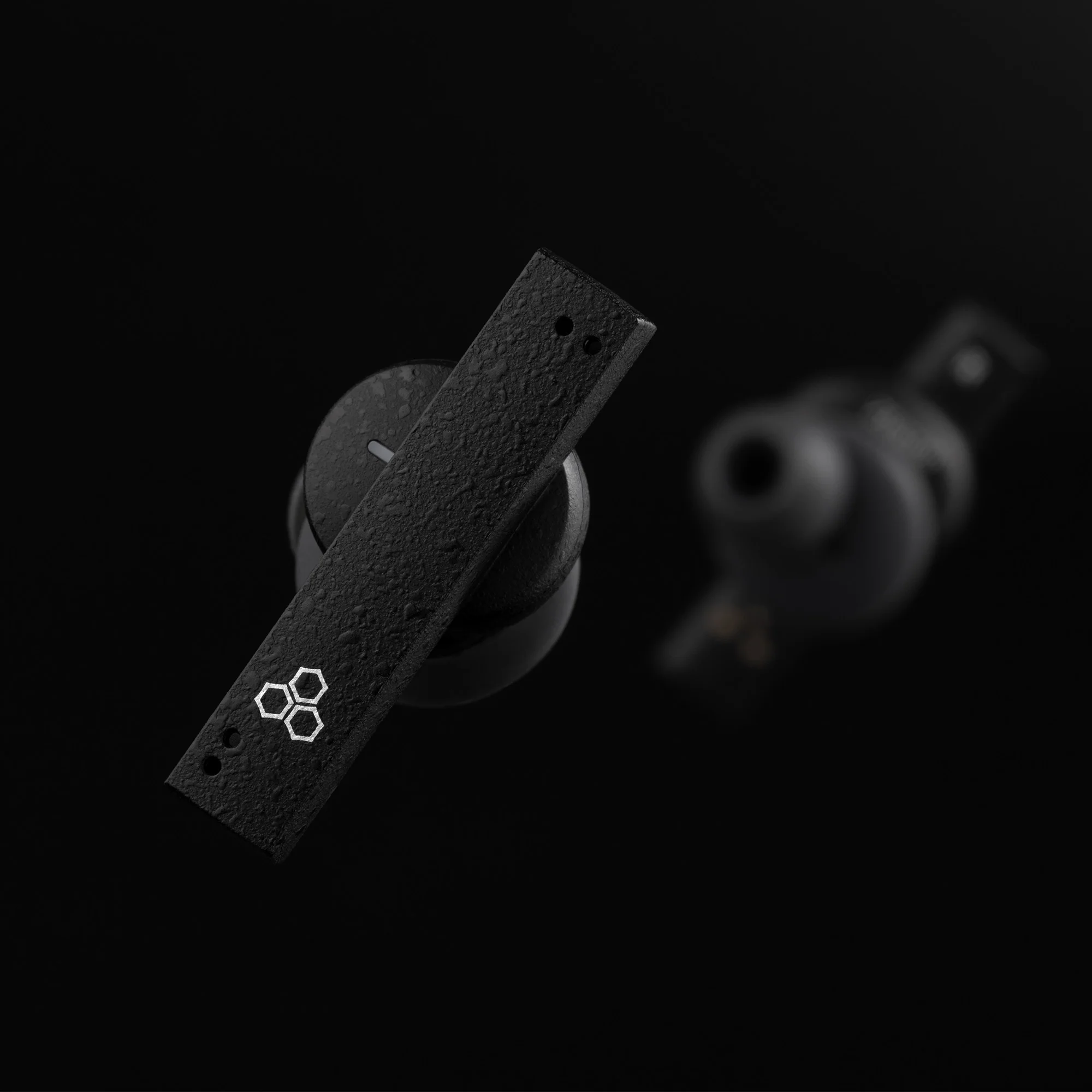 Final ZE8000 Noise-Cancelling True Wireless Earphones - GreshamTech