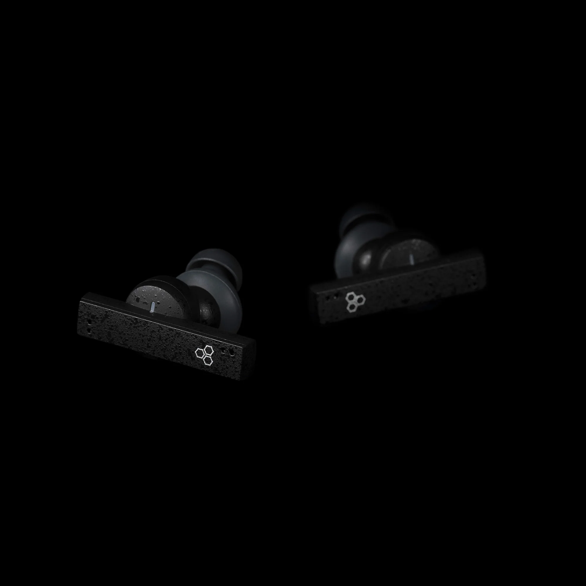 Final ZE8000 Noise-Cancelling True Wireless Earphones - GreshamTech