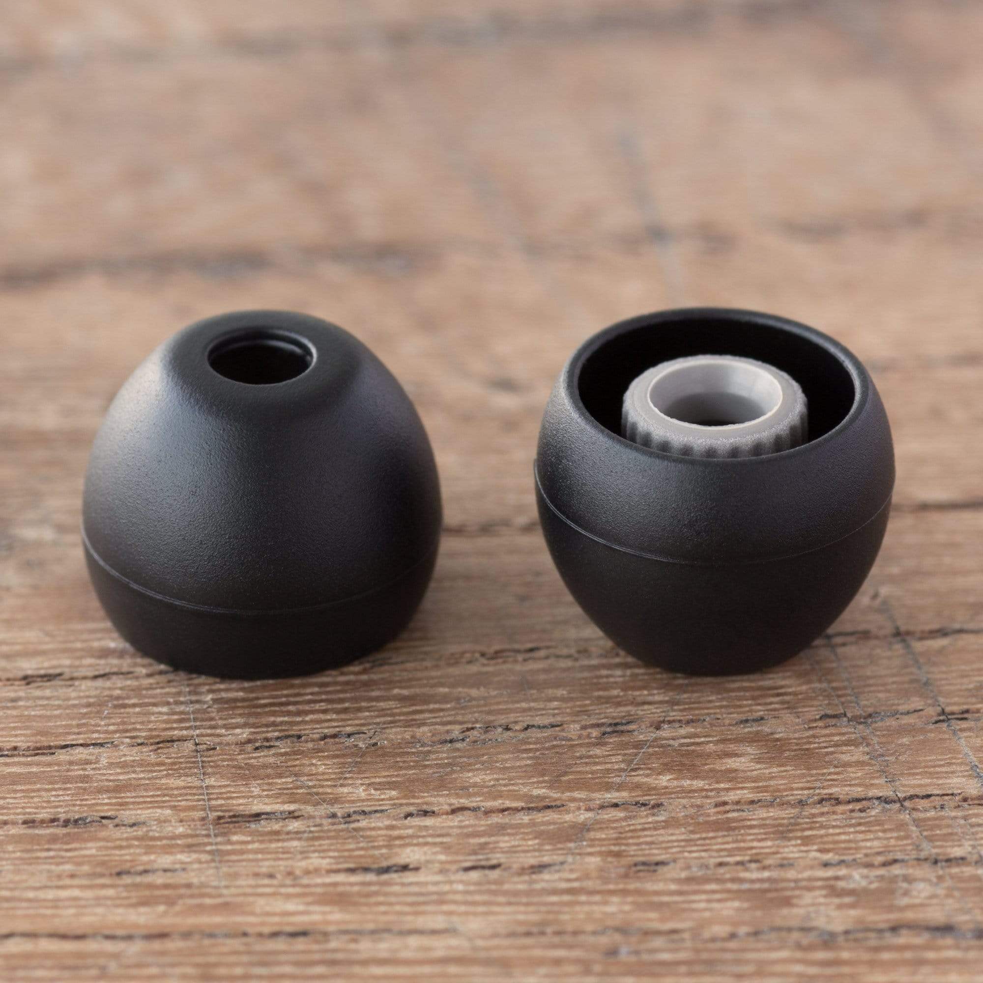 Final Audio E2000 In Ear Headphone - GreshamTech