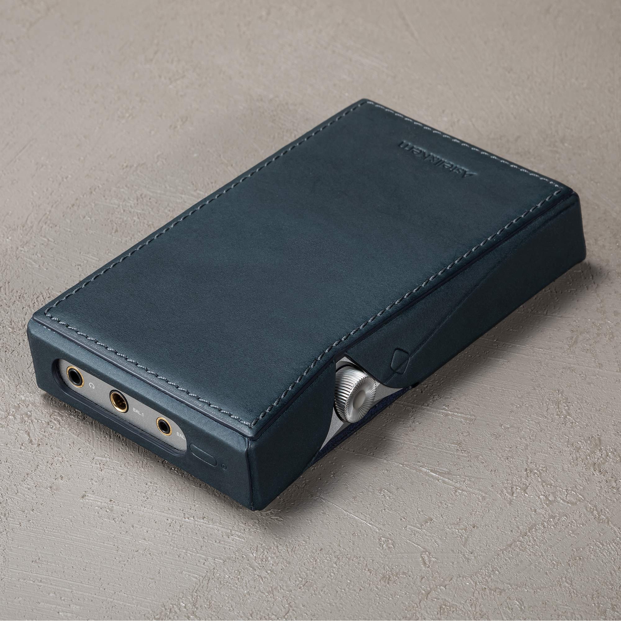 Astell&Kern SE180 Leather Case - GreshamTech