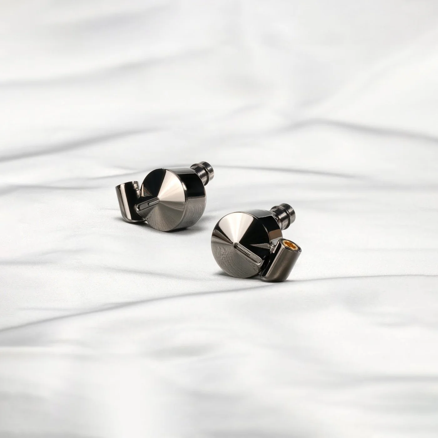 DUNU ZEN PRO Dynamic In-Ear Earphones - GreshamTech