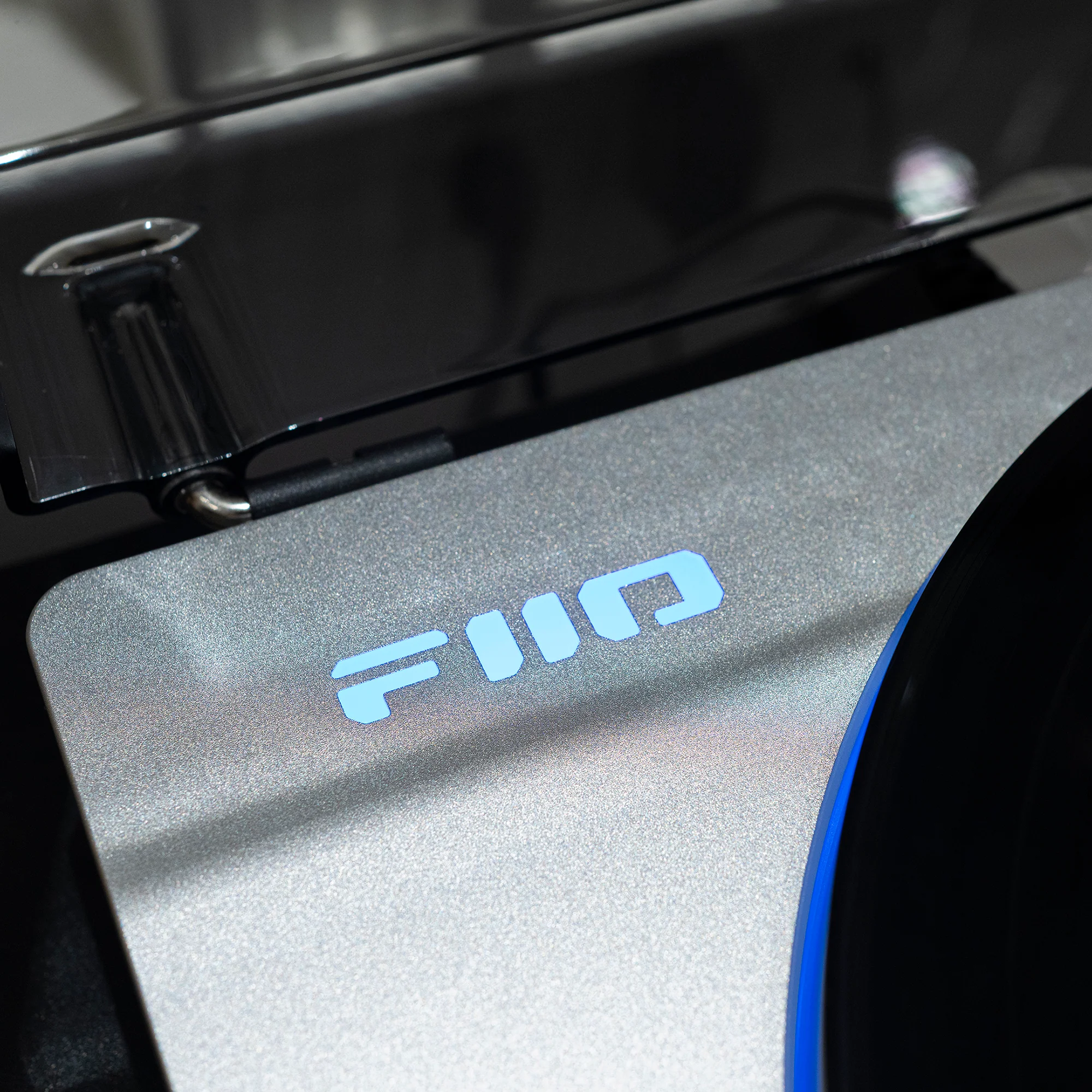 FiiO TT13 Fully Automatic Bluetooth Turntable - GreshamTech