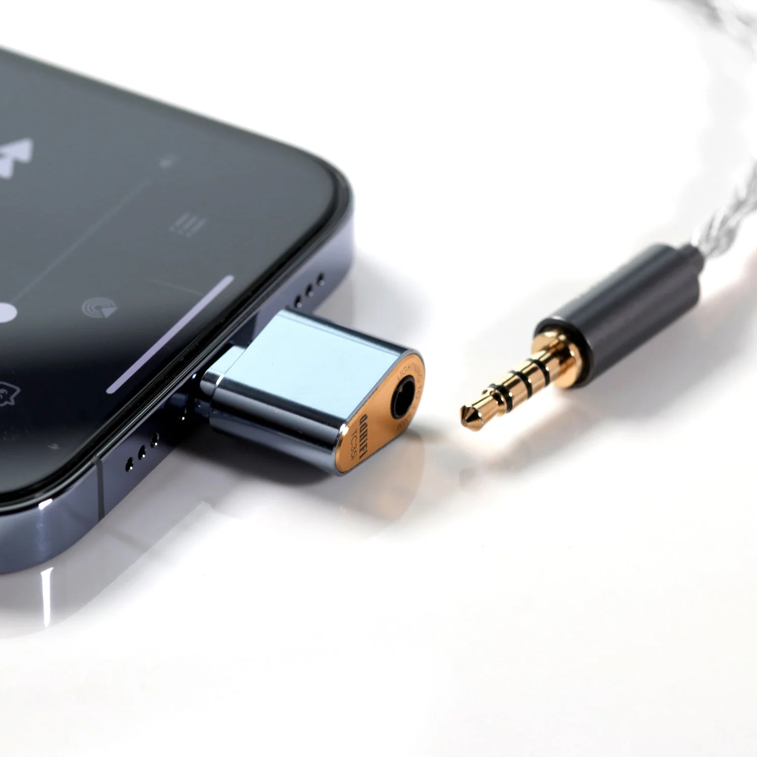 ddHiFi TC35i 2022 Lightning to 3.5mm Adapter - GreshamTech