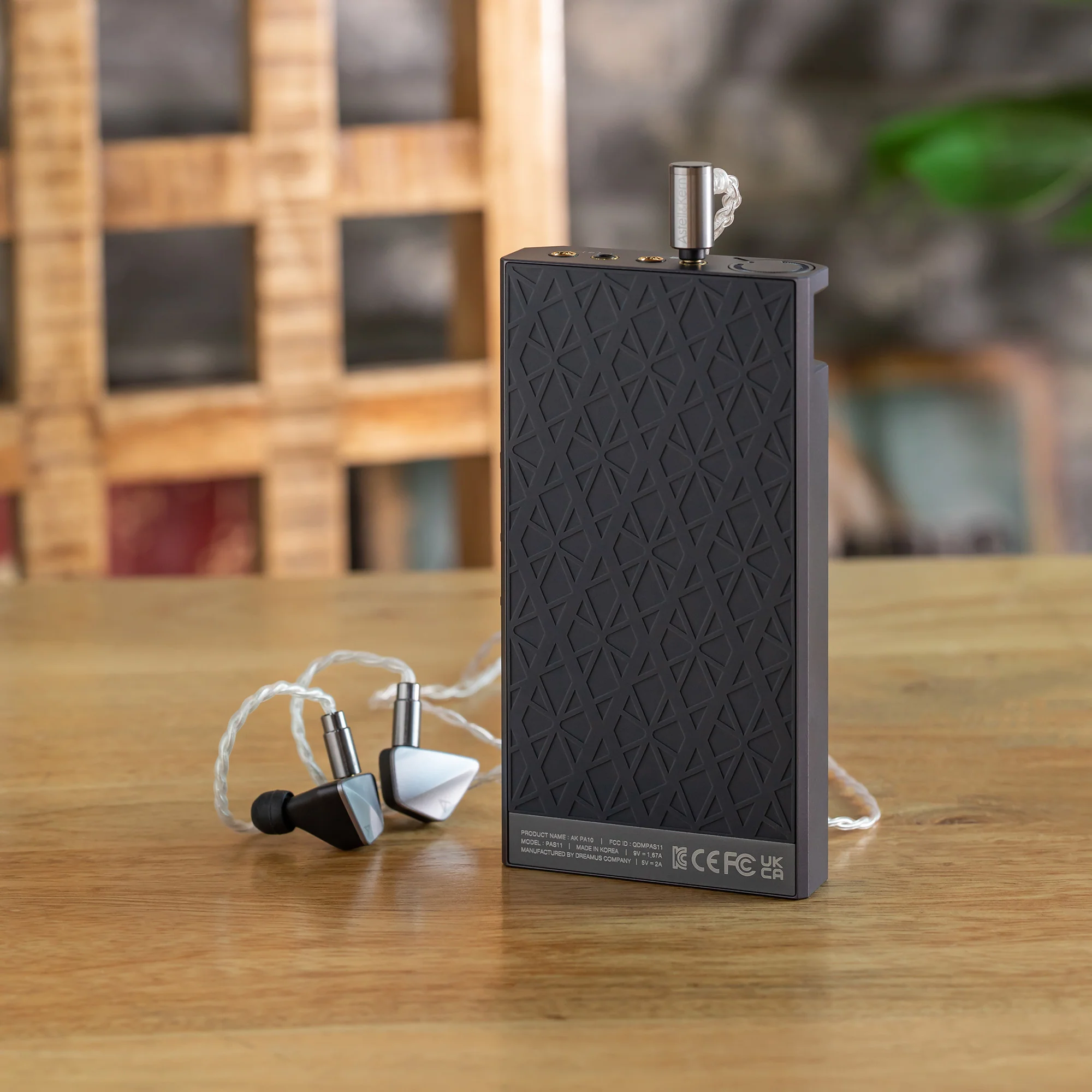 Astell&Kern PA10 Portable Headphone Amplifier - GreshamTech