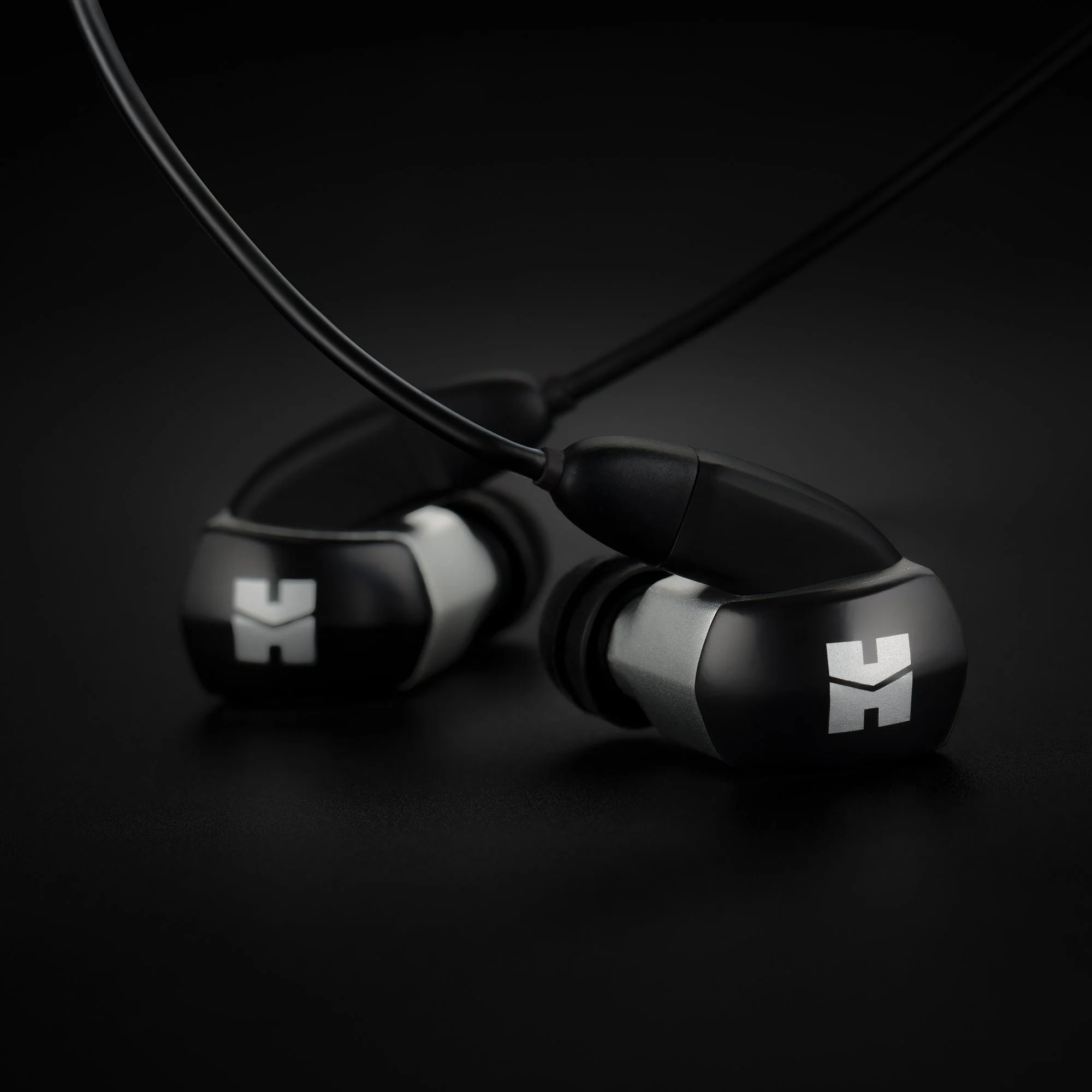 HIFIMAN RE-2000 In-Ear Headphones - GreshamTech