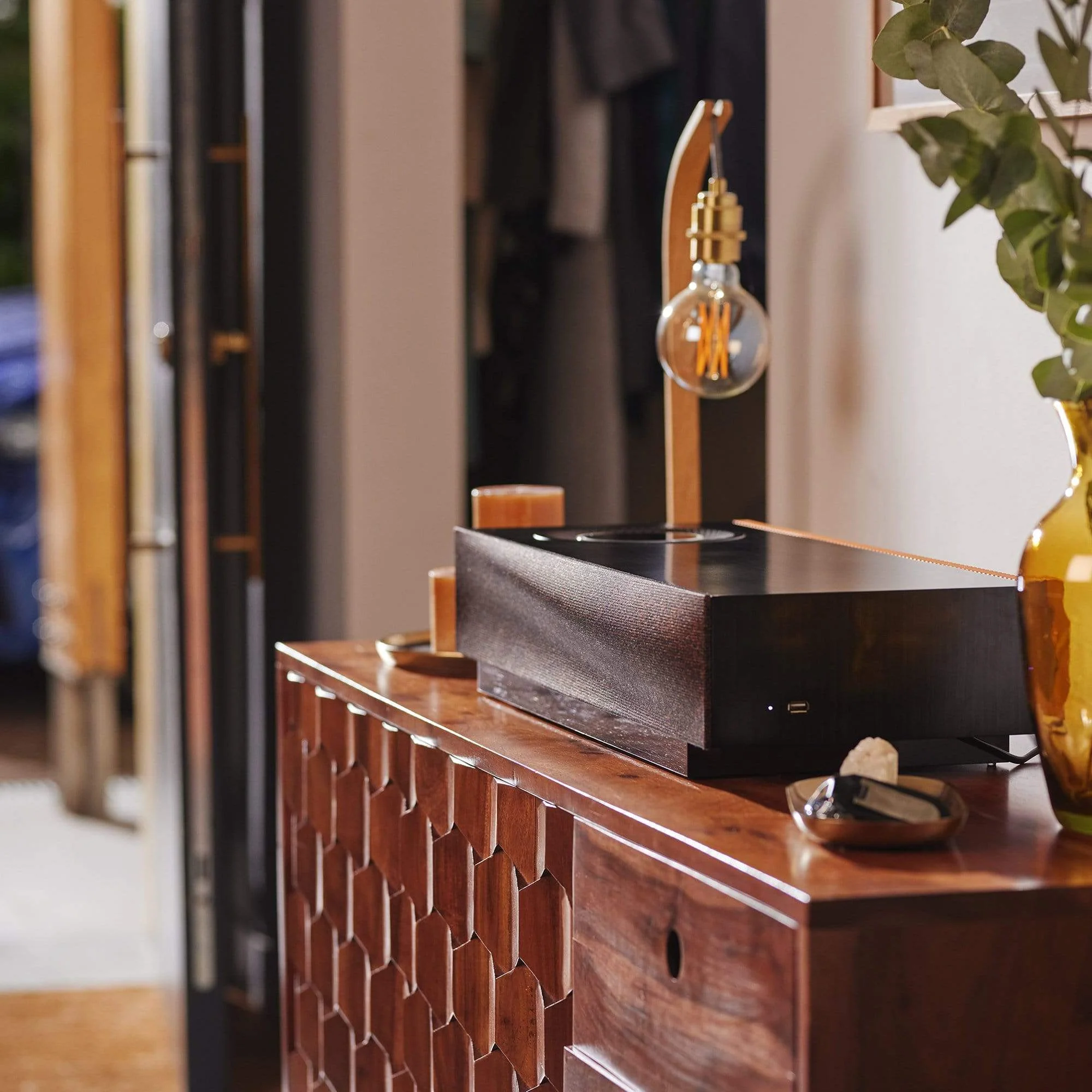 Naim Mu-so 2nd Generation Wireless Speaker Bentley Edition - DEMO UNIT - GreshamTech