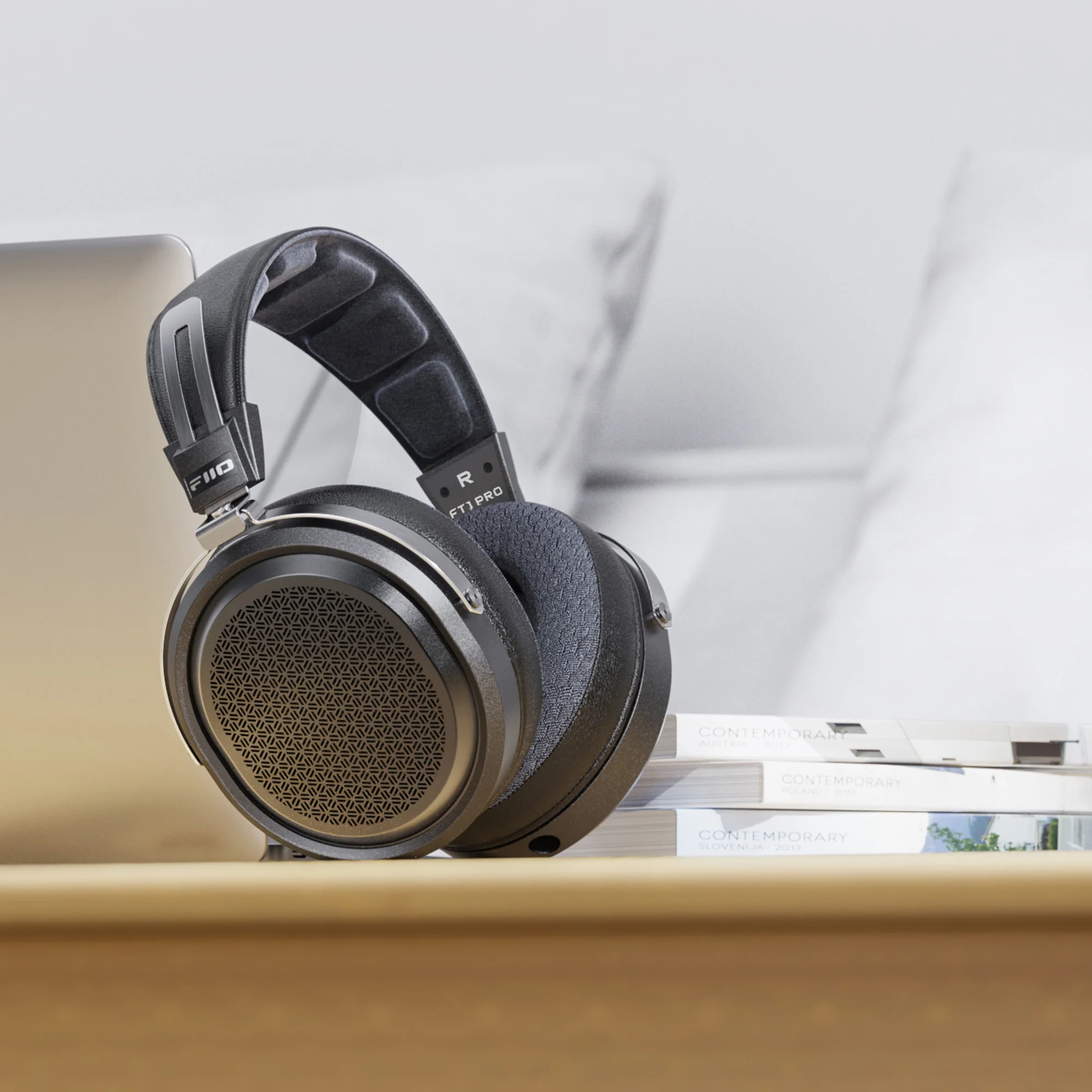 FiiO FT1 Pro Planar Over-Ear Headphones - GreshamTech