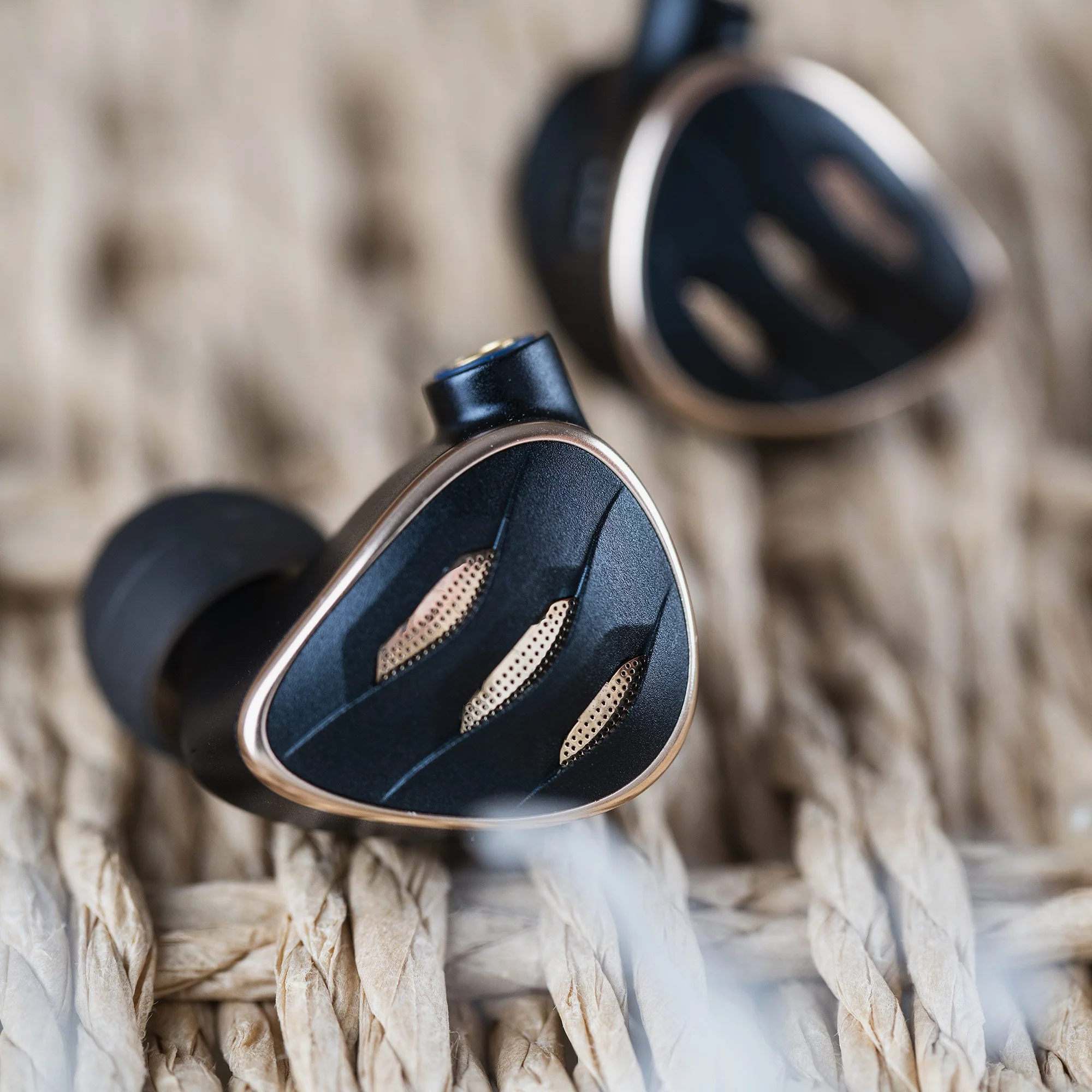 FiiO FH5s In Ear Headphones - GreshamTech
