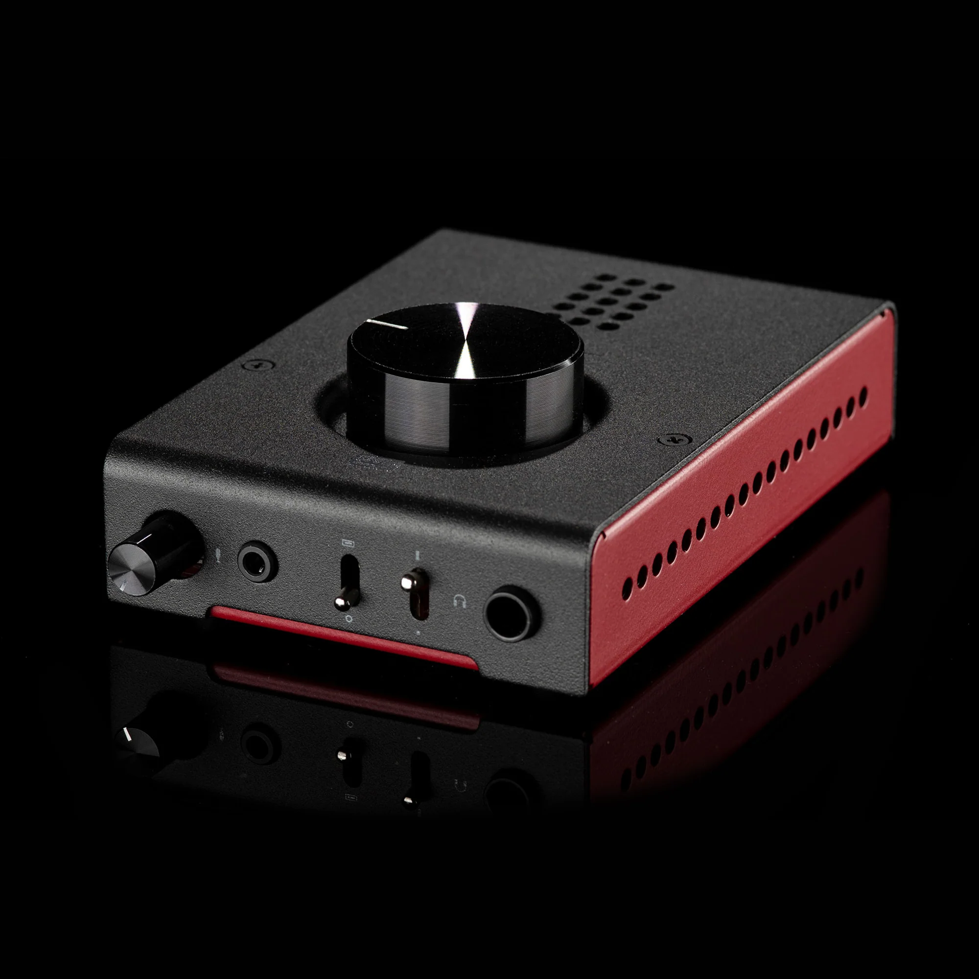 Schiit Audio Hel 2E Gaming DAC and Headphone Amplifier - GreshamTech