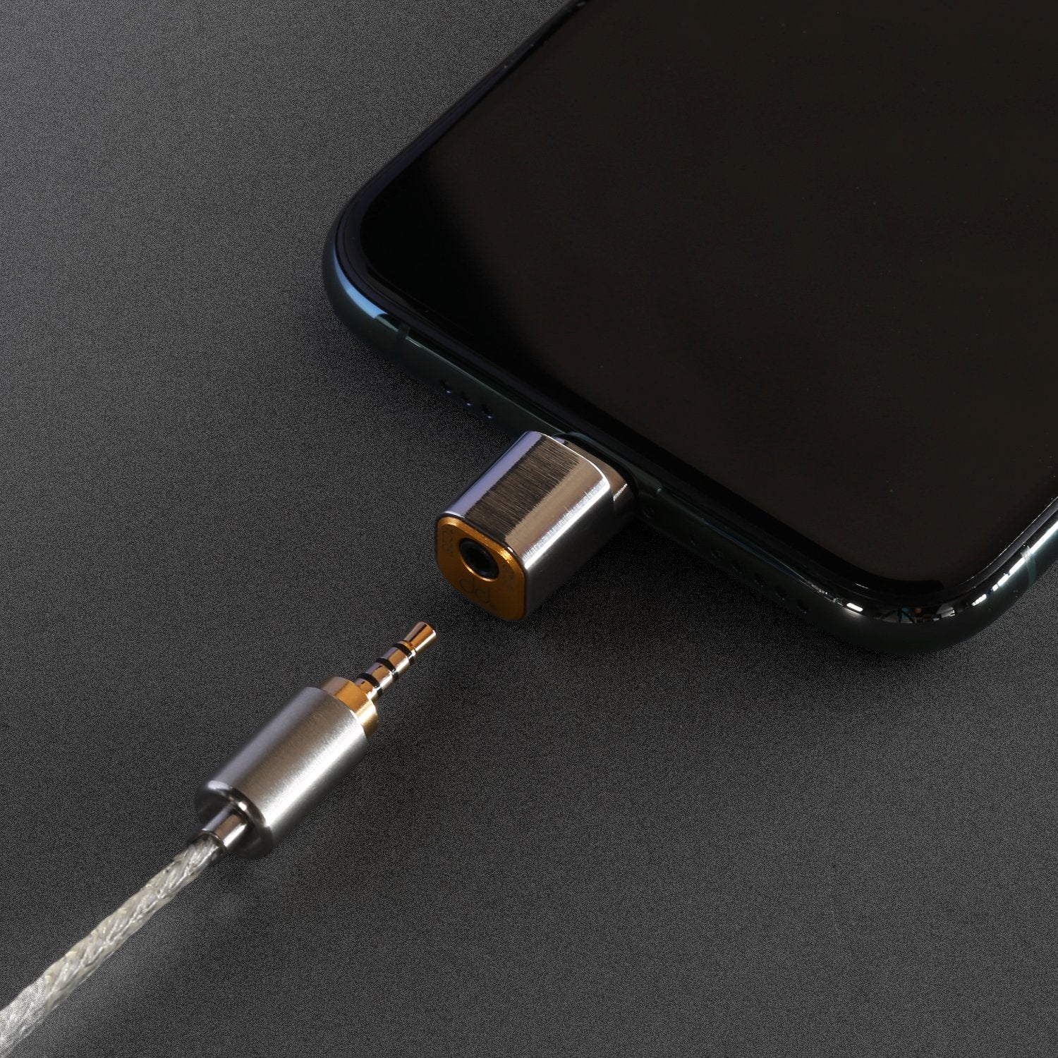 ddHiFi TC25i Lightning to 2.5mm Headphone Adapter