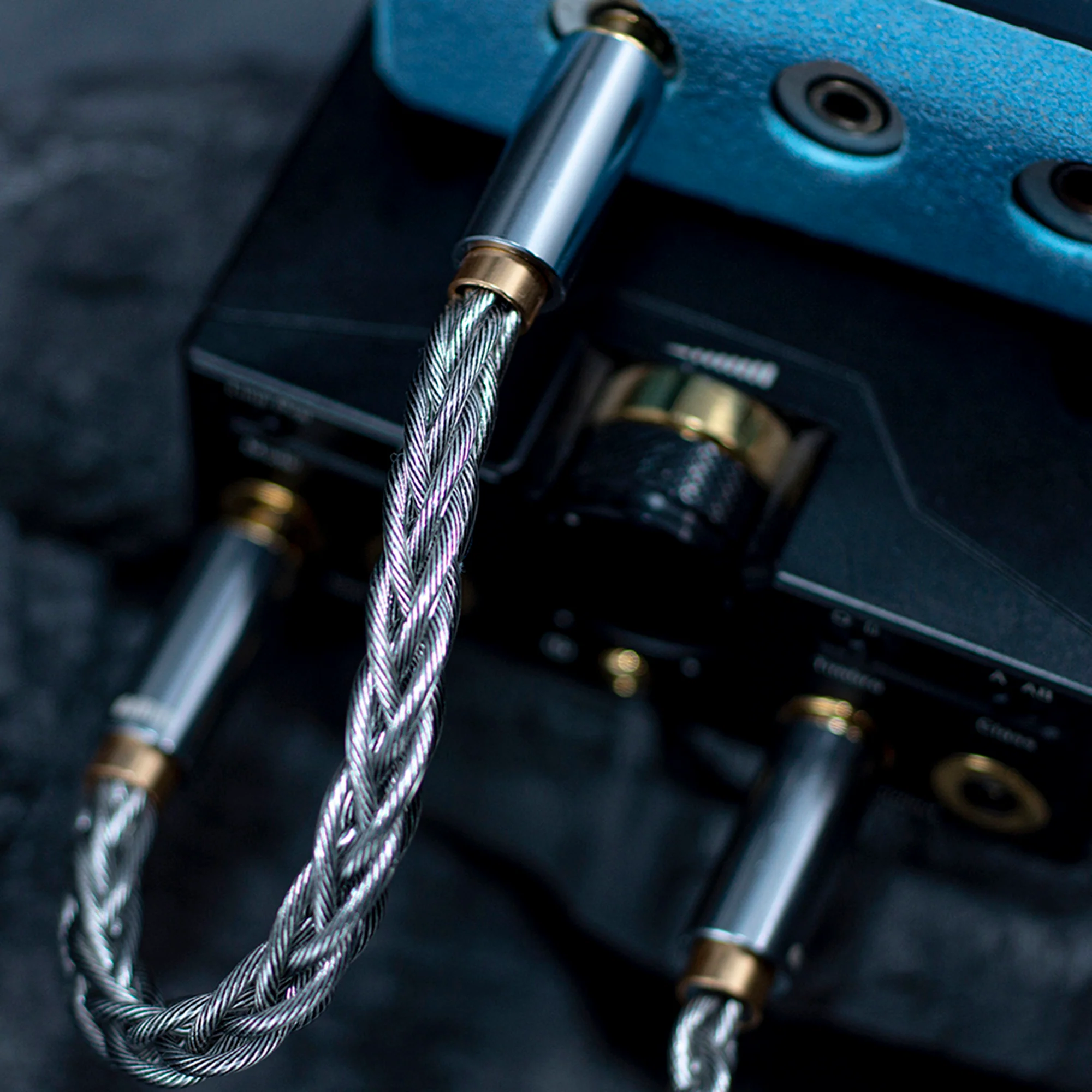 ddHiFi BC35B 3.5mm to 3.5mm Audio Cable (Nyx Series Products) - GreshamTech