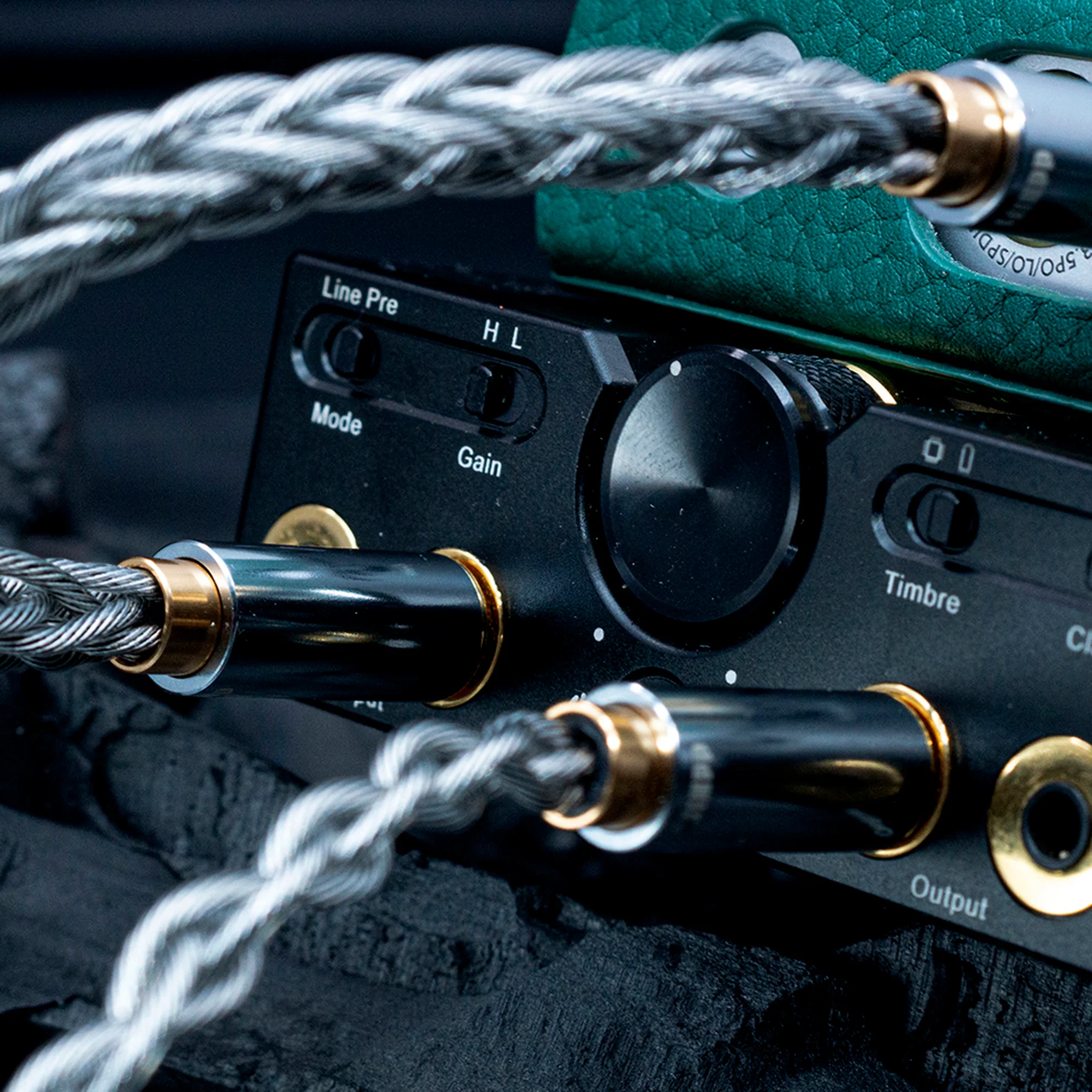 ddHiFi BC35B 3.5mm to 3.5mm Audio Cable (Nyx Series Products) - GreshamTech