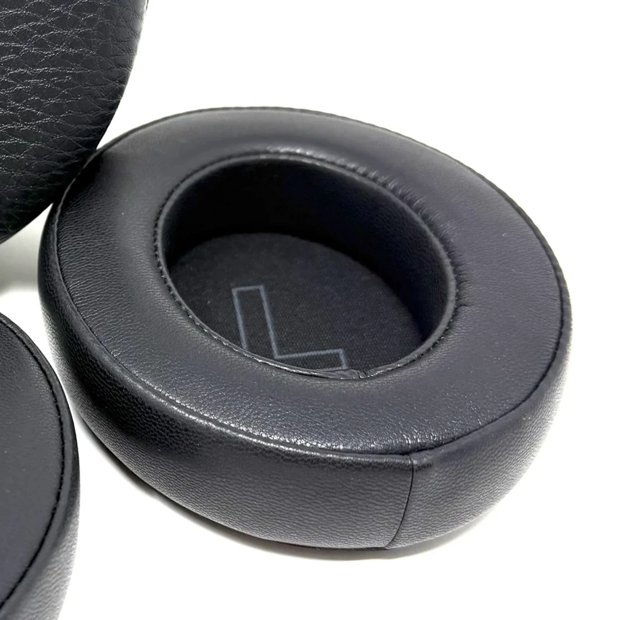 Noble Audio FoKus Apollo Replacement Earpads (Pair) - GreshamTech
