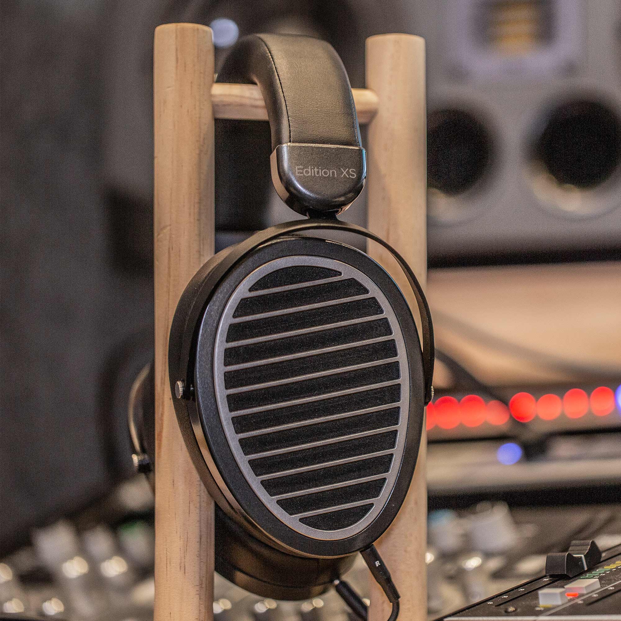 HIFIMAN Edition XS Planar Magnetic Headphones - GreshamTech