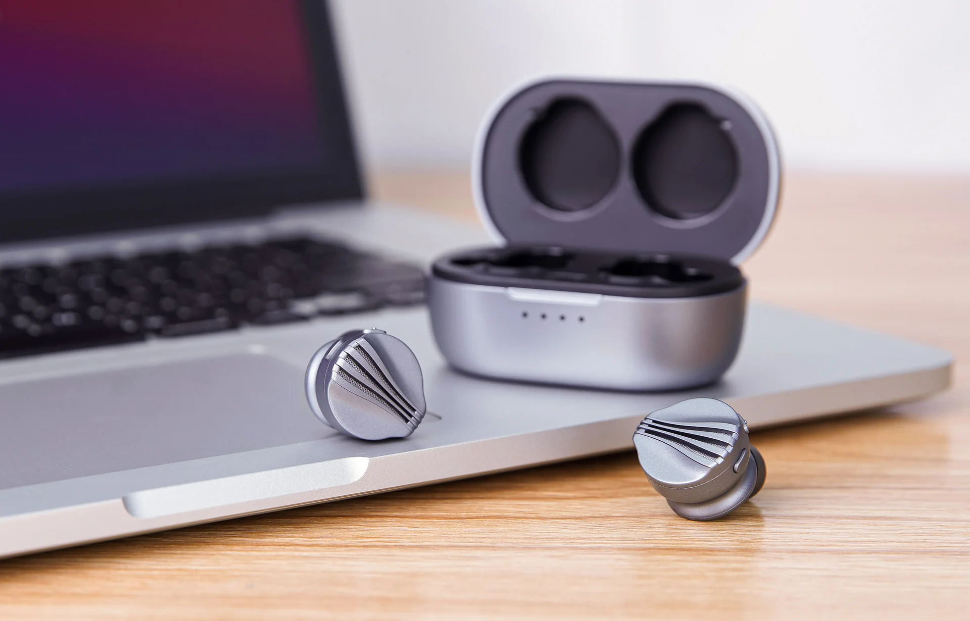 FiiO FW3 True Wireless Bluetooth Earbuds - GreshamTech