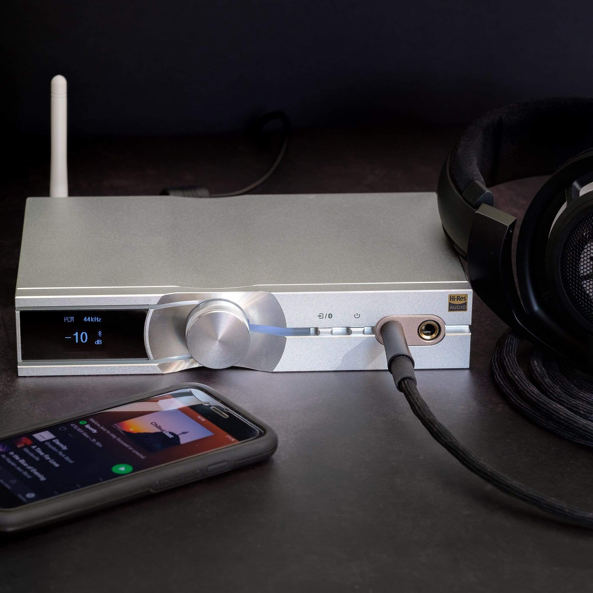 iFi audio neo iDSD Desktop Headphone Amp and DAC - GreshamTech