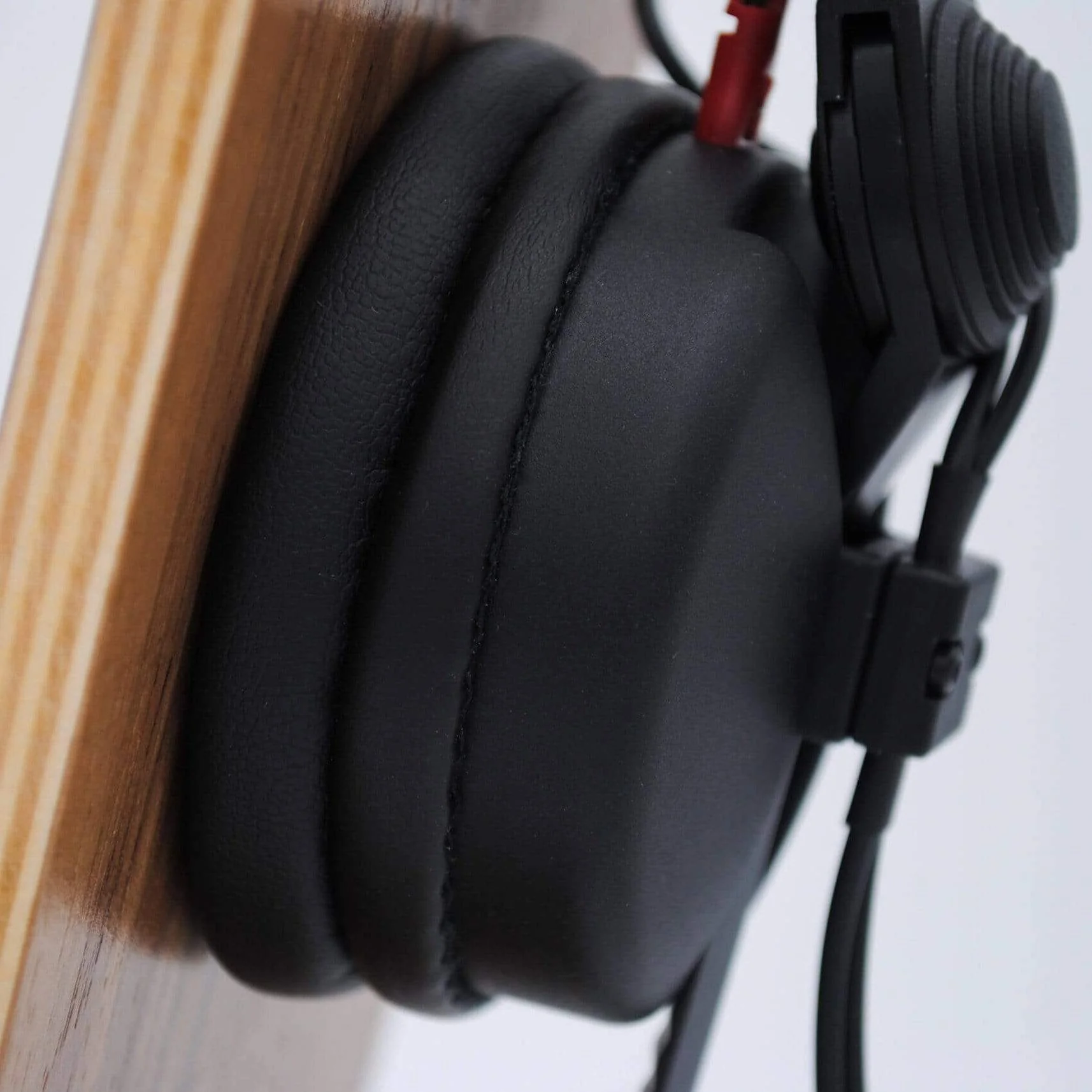 Dekoni Audio Midnight Series Earpads - GreshamTech
