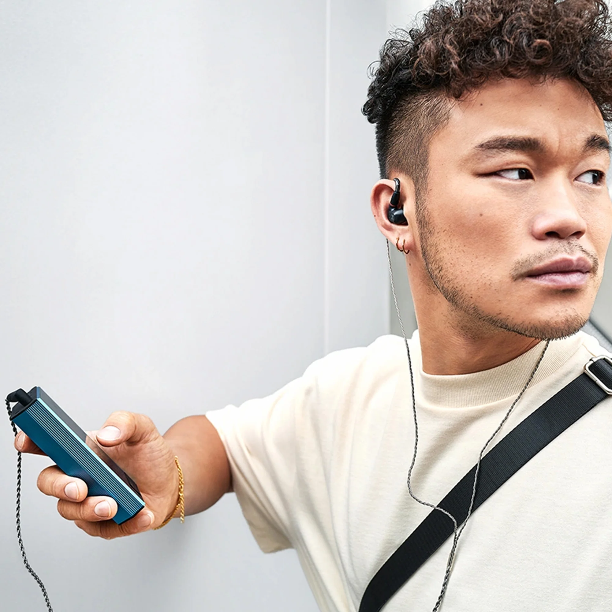 Sennheiser IE 200 In-Ear Headphones - GreshamTech