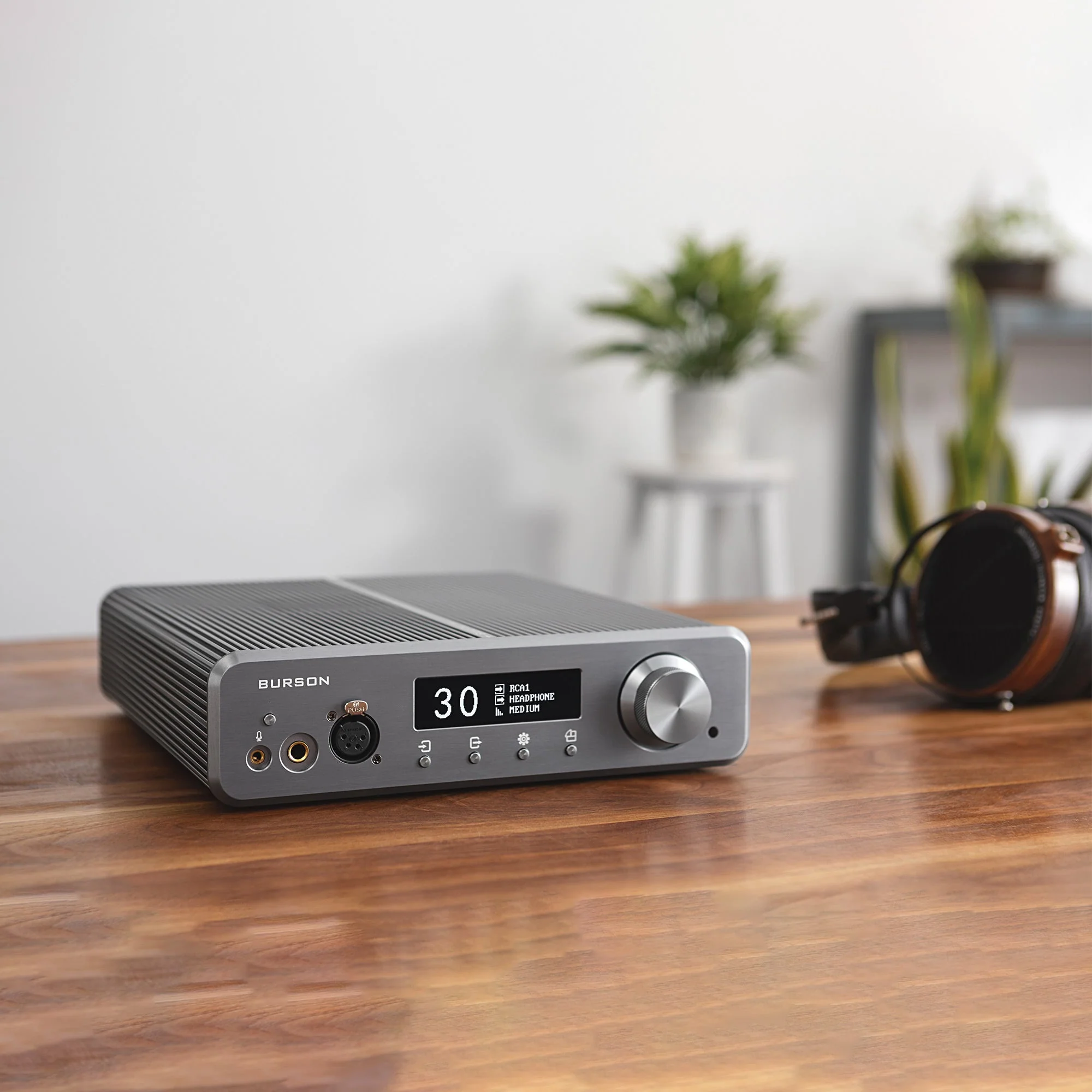 Burson Audio Soloist 3X Grand Tourer Headphone Amplifier (2023) - GreshamTech