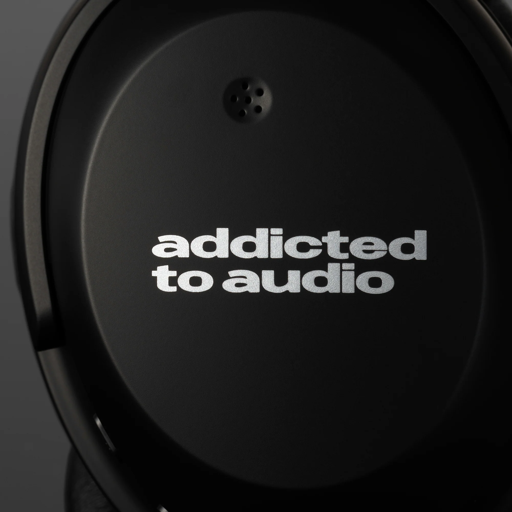 Final Audio UX2000 x A2A Wireless Noise Cancelling Headphones - GreshamTech