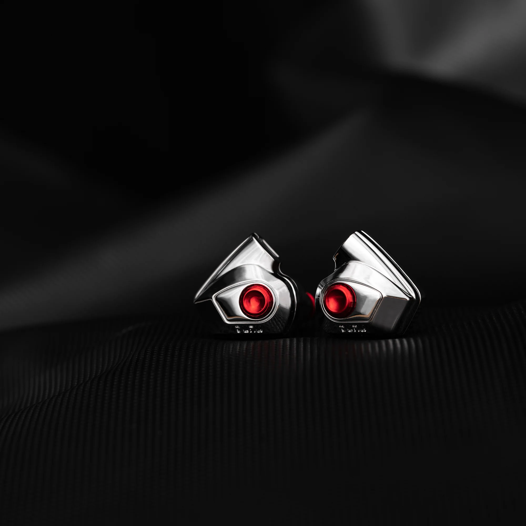 DUNU Titan S2 In-Ear Earphones - GreshamTech
