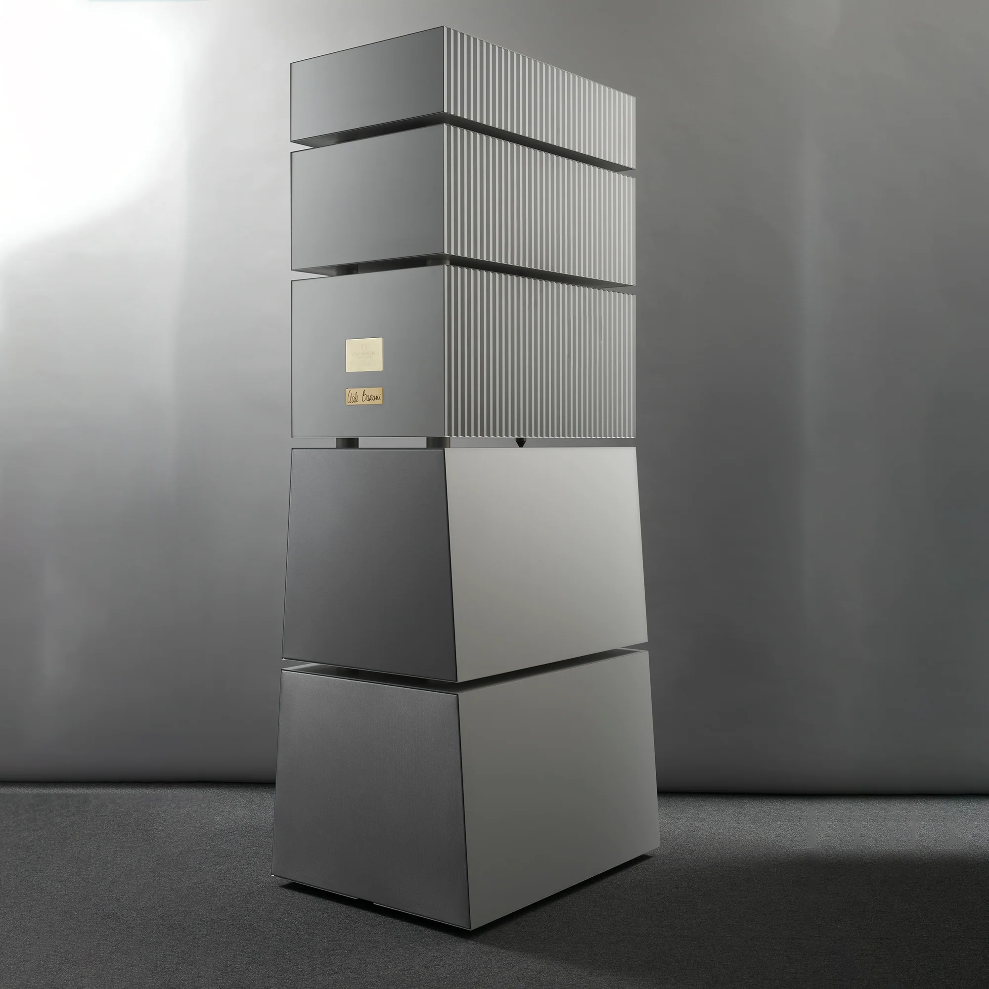 Goldmund GAIA Active Wireless Speakers - GreshamTech