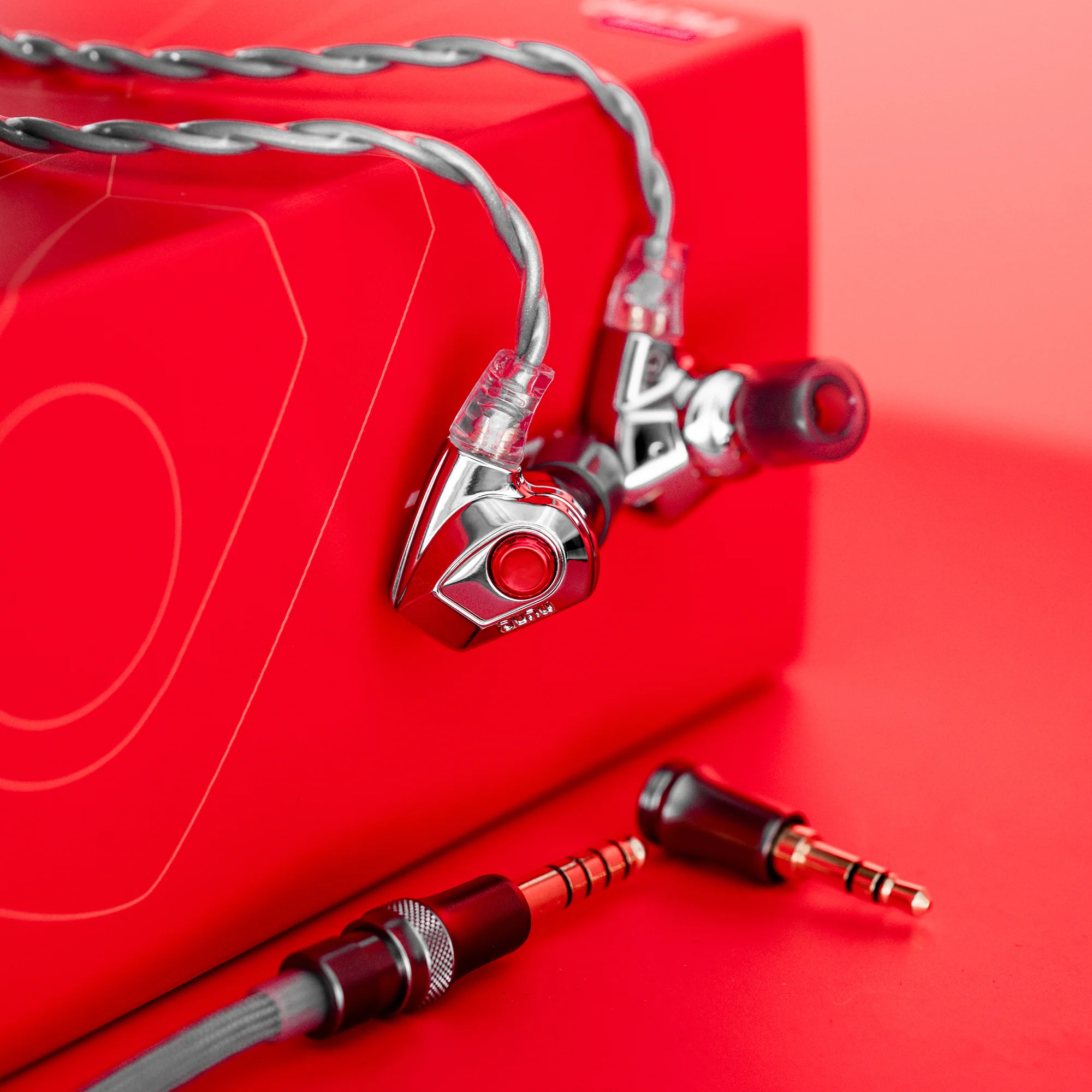DUNU Titan S2 In-Ear Earphones - GreshamTech