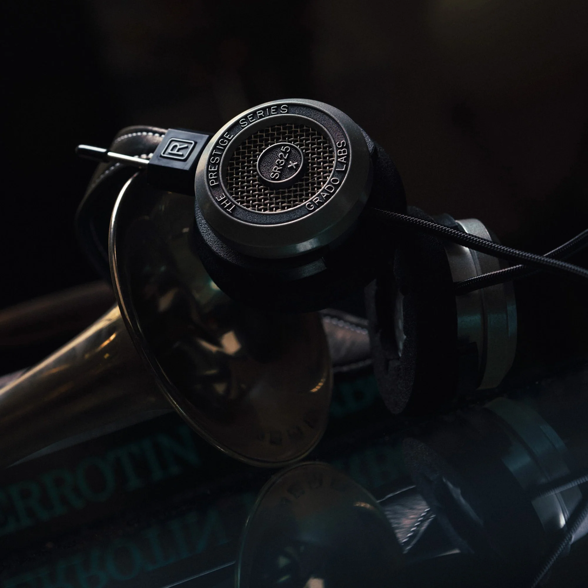 Grado SR325x Prestige Series Headphones - GreshamTech