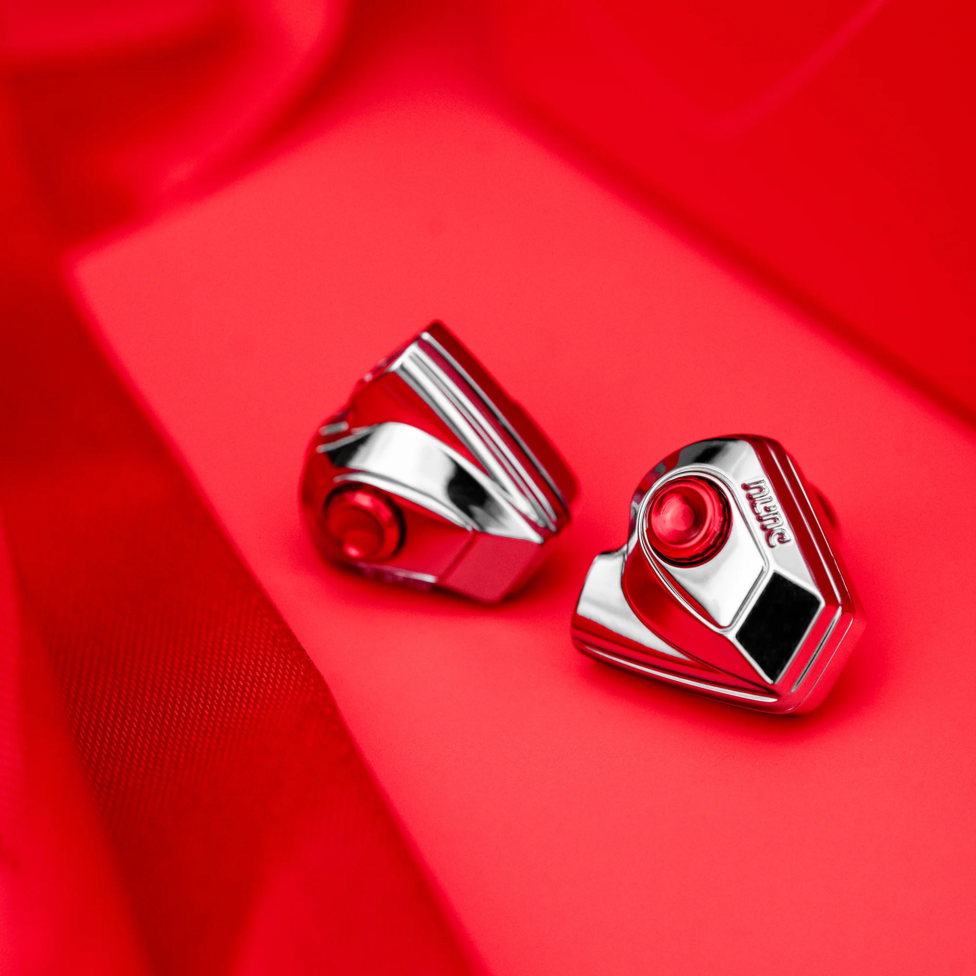 DUNU Titan S2 In-Ear Earphones - GreshamTech