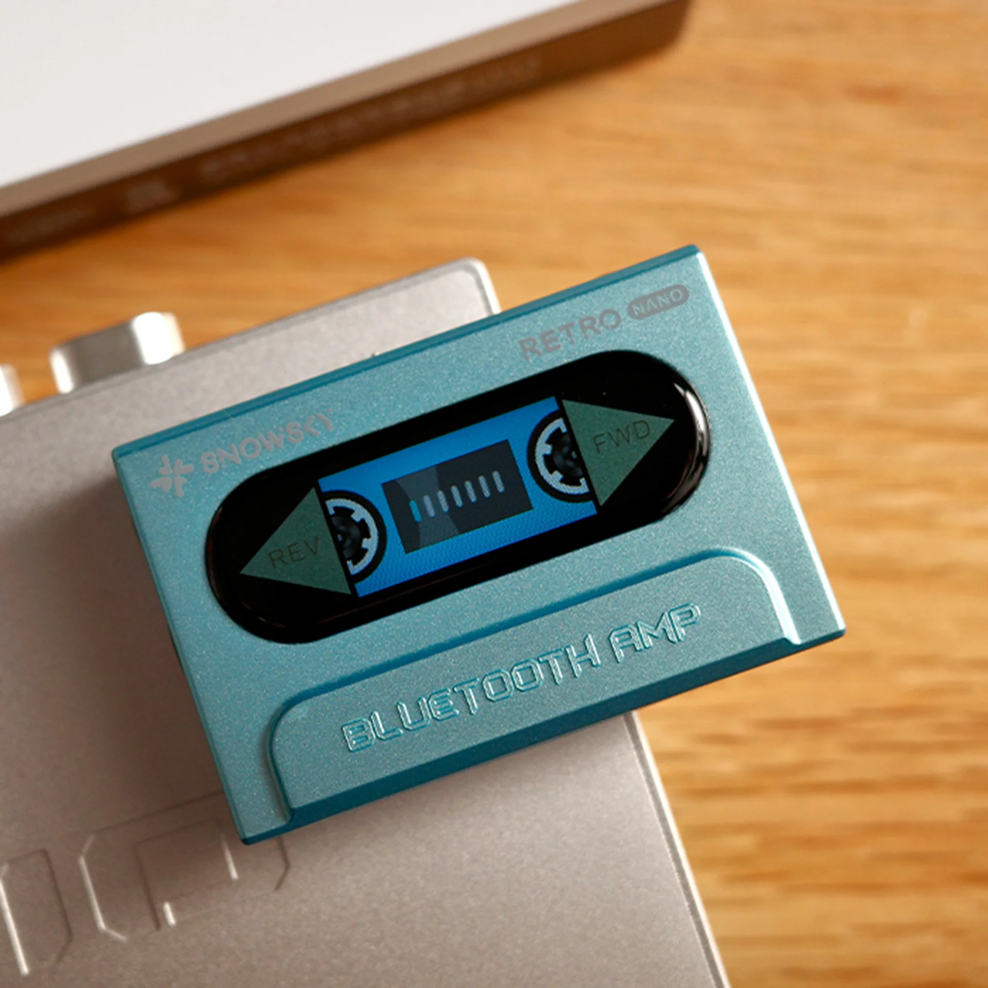 FiiO Snowsky Retro Nano Bluetooth DAC and Headphone Amplifier - GreshamTech