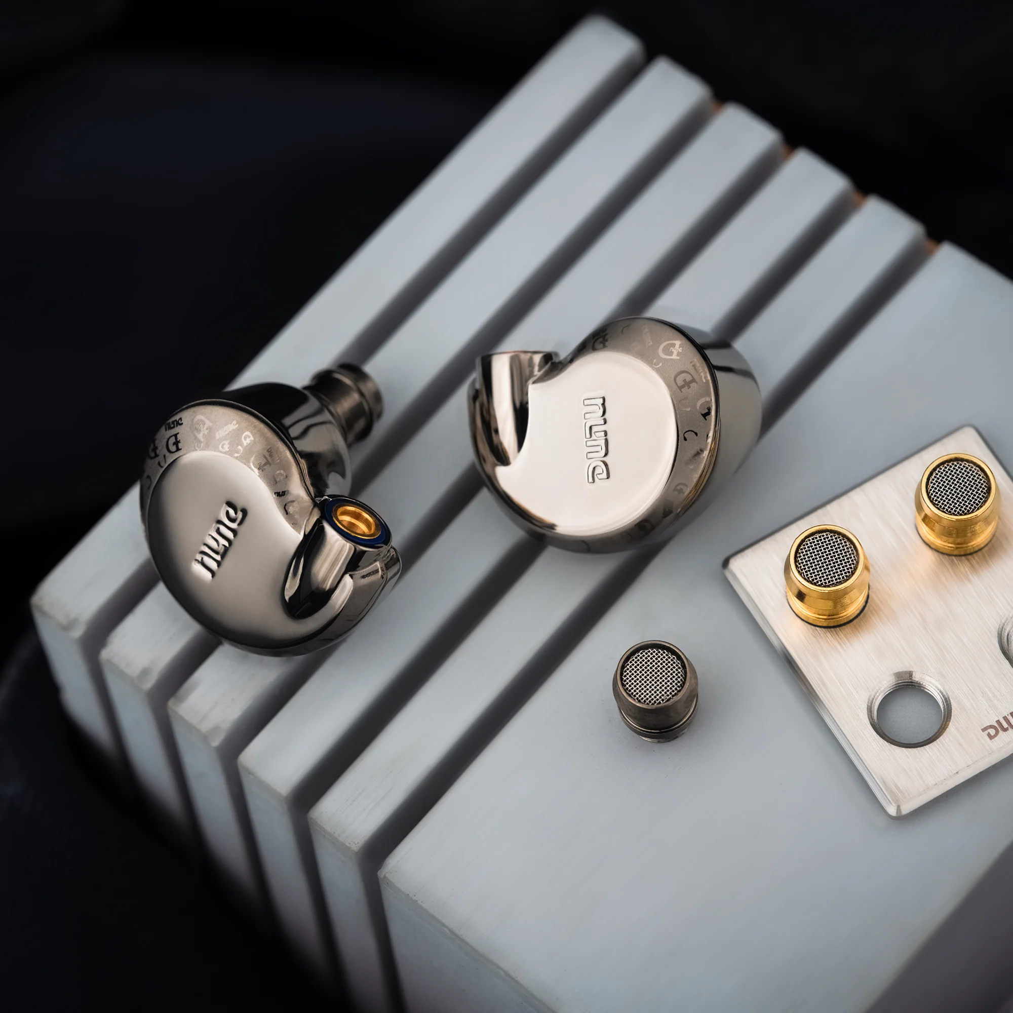 DUNU Falcon Ultra Dynamic In-Ear Earphones - GreshamTech