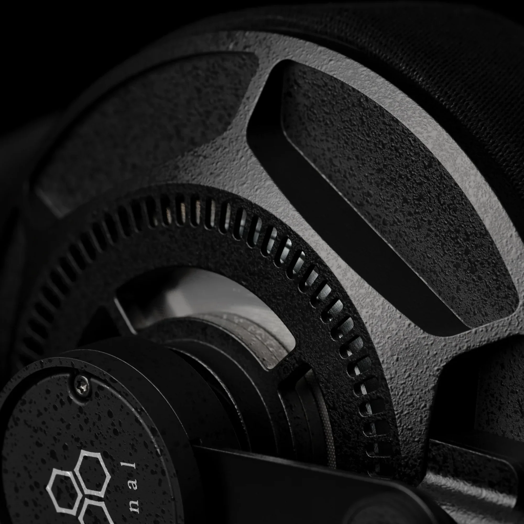 Final D8000 DC Edition Open Planar Magnetic Headphones - GreshamTech