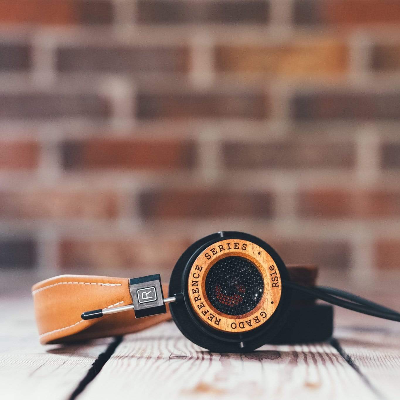 Grado RS1e Reference Series Headphones - DEMO