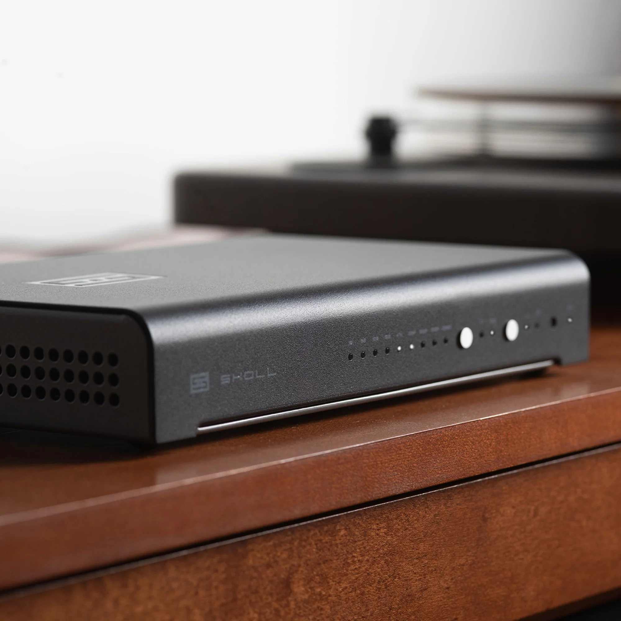 Schiit Audio Skoll MM/MC Phono Preamplifier - GreshamTech