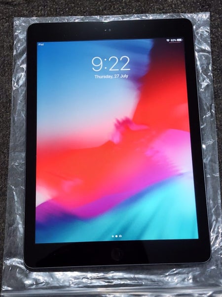 iPad Air 1 16GB WIFI Afterpay (A1474 ) Black color 0835 - GreshamTech