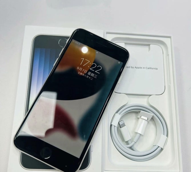 iPhone SE3 64GB Single Sim unlocked Good condition - GreshamTech