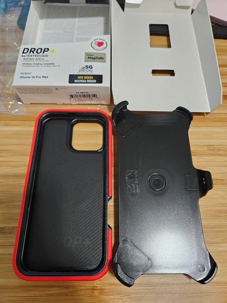 iPhone 16 Pro Max / 16Pro Max otterbox Defender Magsafe Case (0754) - GreshamTech