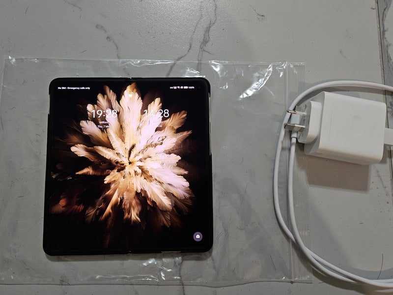 OPPO Find N3 Foldable 16+512GB Like New condition 9.9/10 ex-demo Google Store - GreshamTech