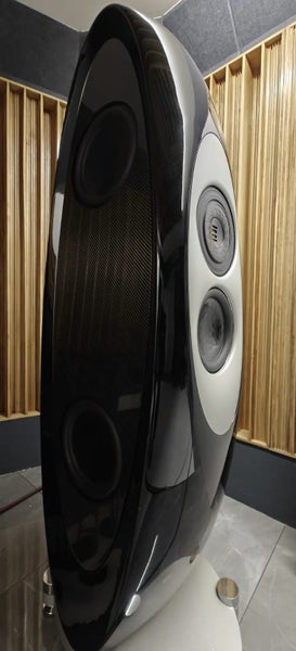 ELAC Concentro Reference Floor standing Speaker Pair Brand New - GreshamTech