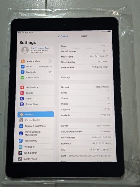 iPad Pro 9.7 128GB (A1674/ 2016 9.7inch) software bypassed 0661 - GreshamTech