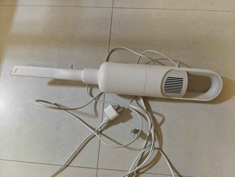 Mi vacuum cleaner used 8/10 condition 0557 - GreshamTech