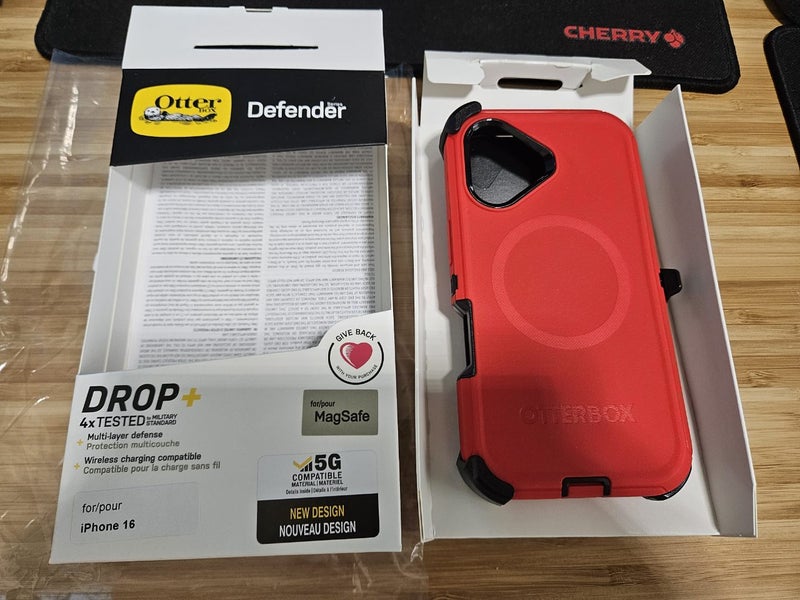 iPhone 16 otterbox Defender Magsafe Case (0751) - GreshamTech