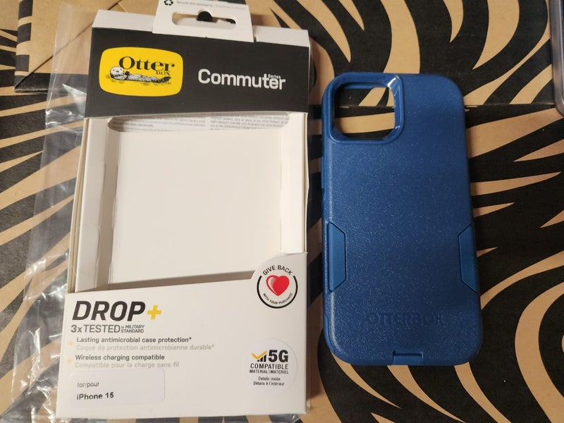 iPhone 15 otterbox Commuter Case (0301) - GreshamTech