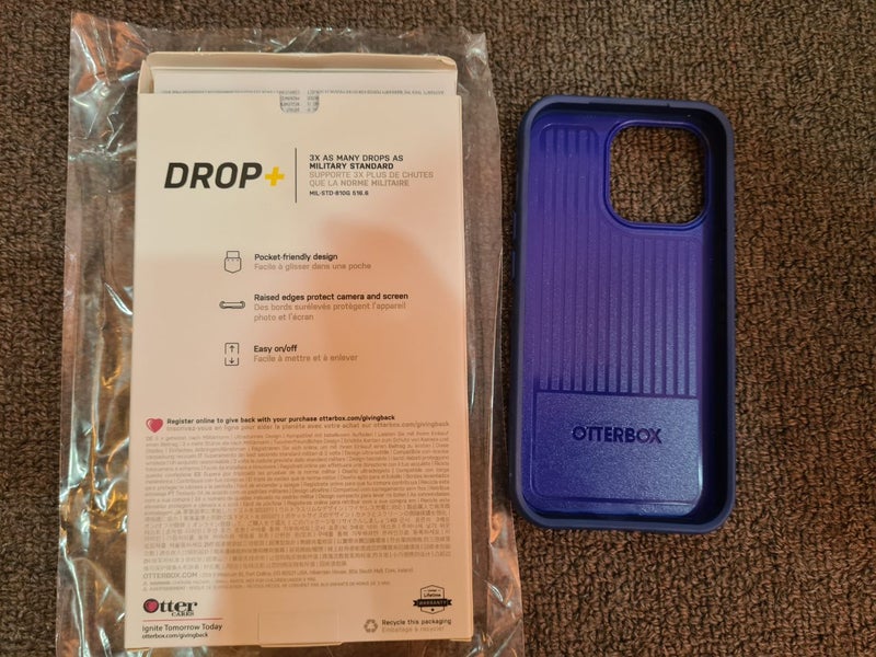 iPhone 13 Pro / 13Pro otterbox Case (0200) - GreshamTech