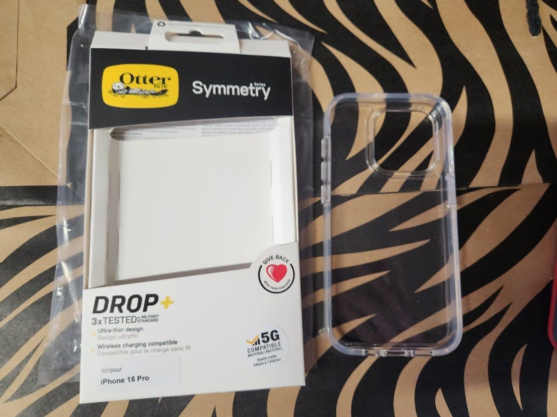 iPhone 15 Pro / 15Pro otterbox Symmetry Case (0296) - GreshamTech