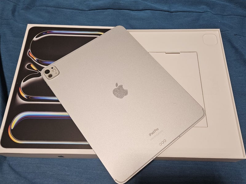 Apple iPad Pro 13 inch M4 256GB / 512GB / 1TB 2024 Cellular (ex- demo) A2926 New - GreshamTech