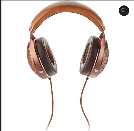 Focal Stellia Closed-Back Wired Headphones Ex-demo Good condition no box - GreshamTech