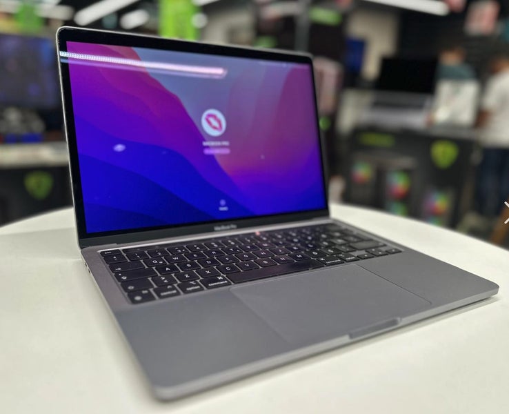 Macbook Pro 13 2020 M1 8GB+256GB Like New PING ( A2338 , no windows ) - GreshamTech