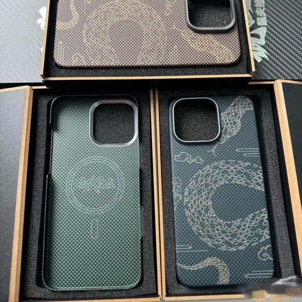 iPhone 16 Pro Max / 16Pro / 15 Pro Max / 15 Pro Case Real Carbon Fiber Magsafe - GreshamTech