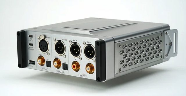 Lotoo Mjölnir Music Player DAC High-End Portable Audio System Ak4499 Brand New - GreshamTech